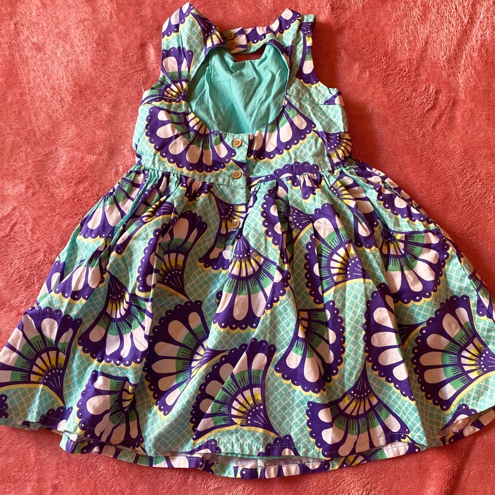 Dress - Picture 2 of 2